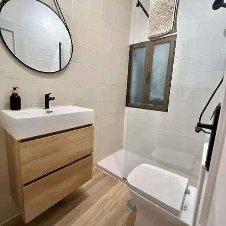 Centrico+Nuevo Apt,100% Equipado Madrid Exterior foto